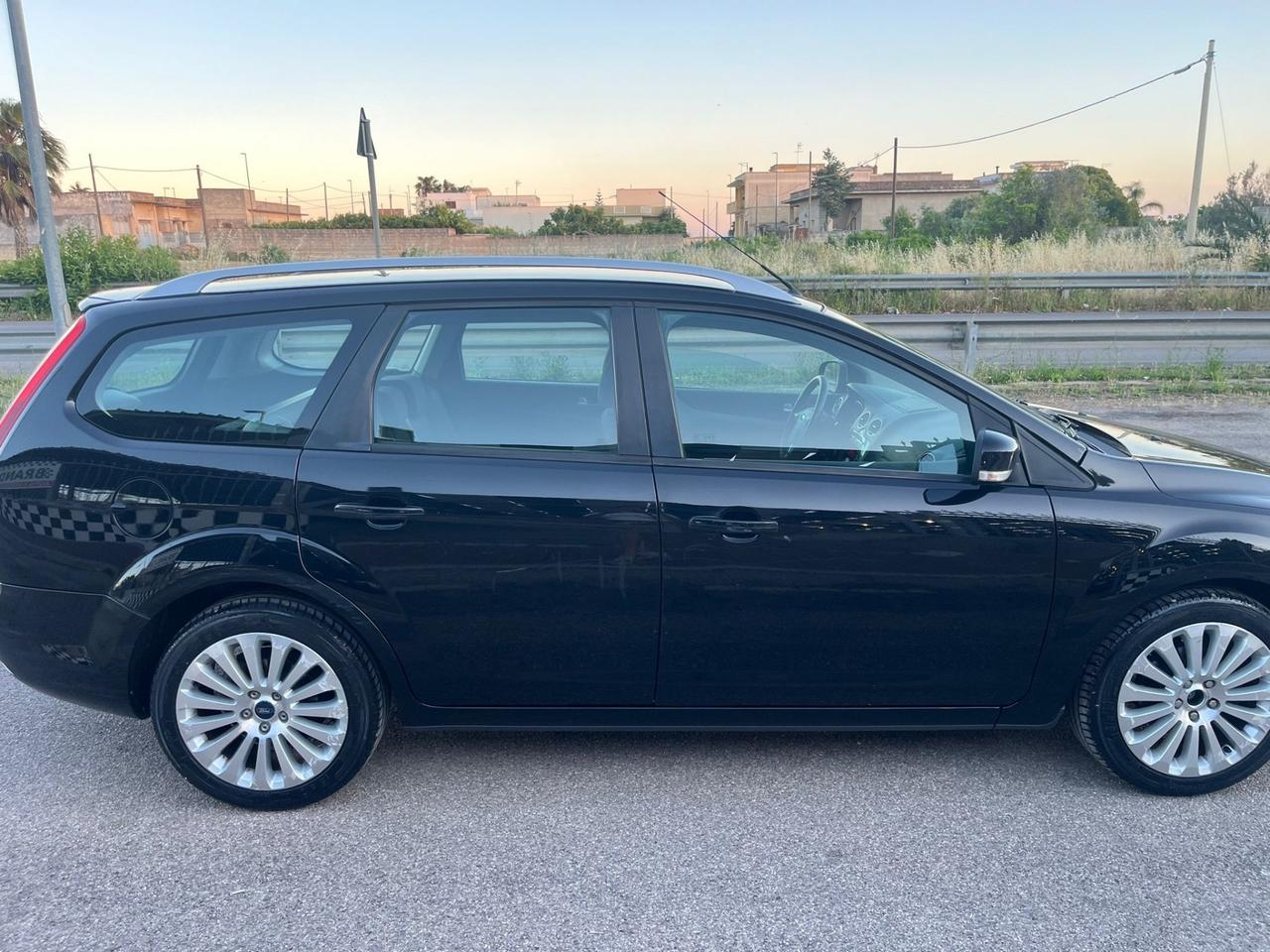 Ford Focus 1.6 benzina SW Titanium - Unipro 2008