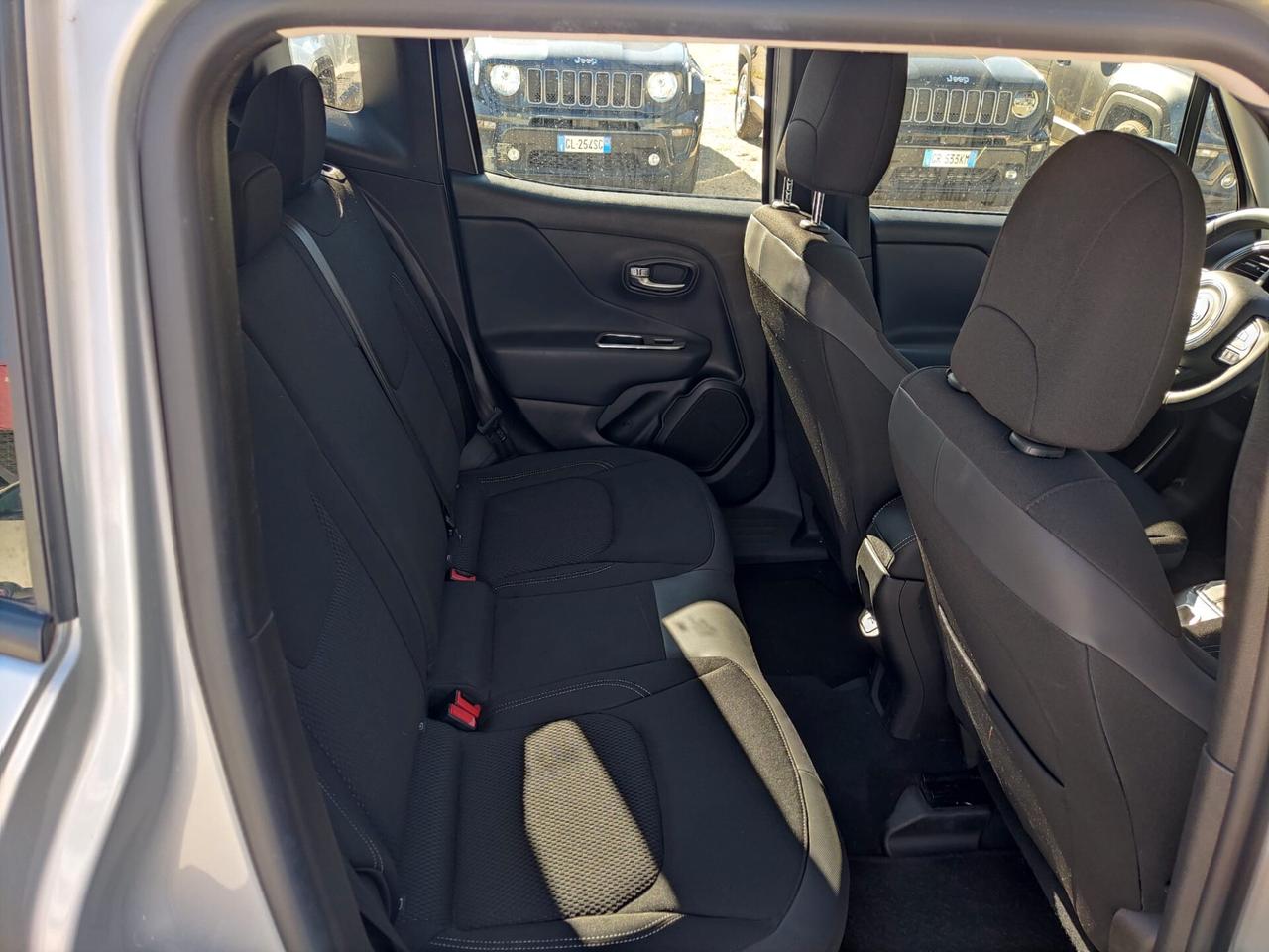 Jeep Renegade 1.3 T4 DDCT Limited