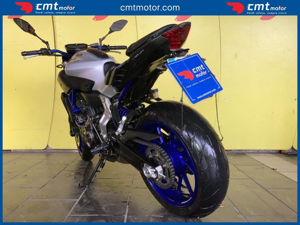 Yamaha MT-07 - 2015