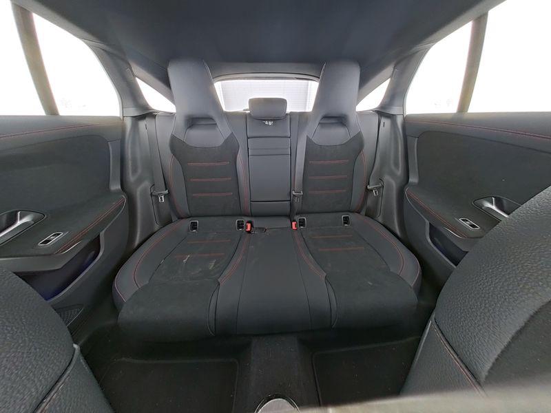 Mercedes-Benz 200 Automatic AMG Line Advanced Plus