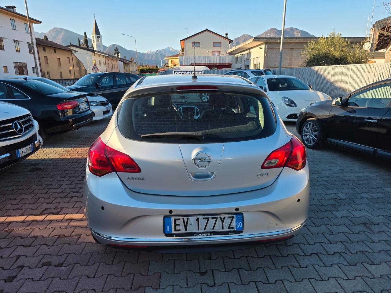 Opel Astra 1.7D Cosmo sport garantita 12M