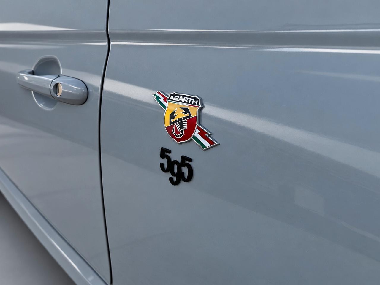 Abarth 595 1.4 Turbo T-Jet 160 CV Competizione