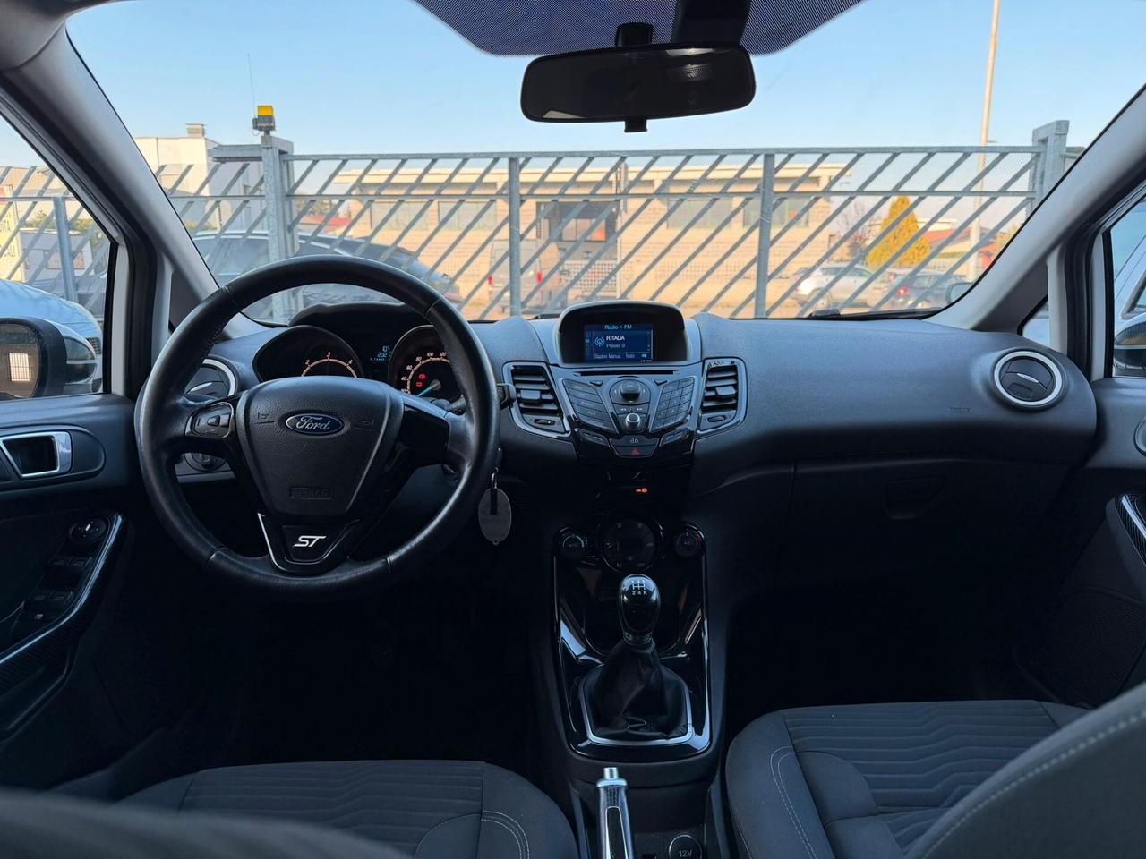 Ford Fiesta 1.5 TDCi 75CV 5 porte