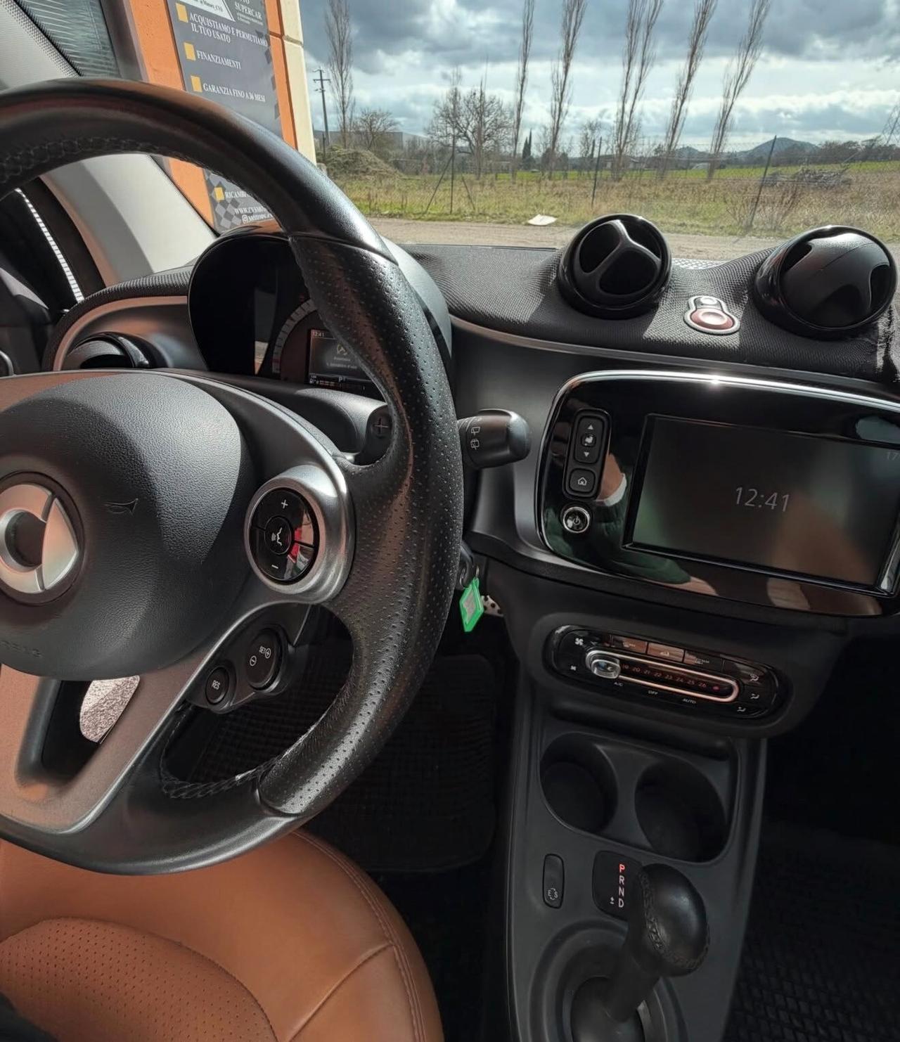 Smart ForTwo 90 0.9 Turbo twinamic Coffeelounge