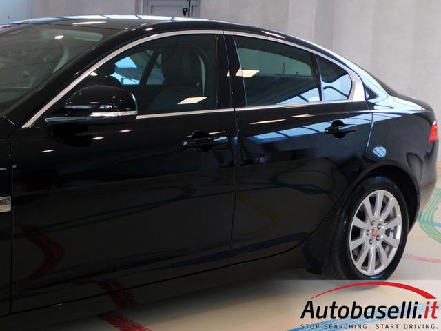 JAGUAR XE 2.0 D TURBO 180CV AUTOMATICA PRESTIGE