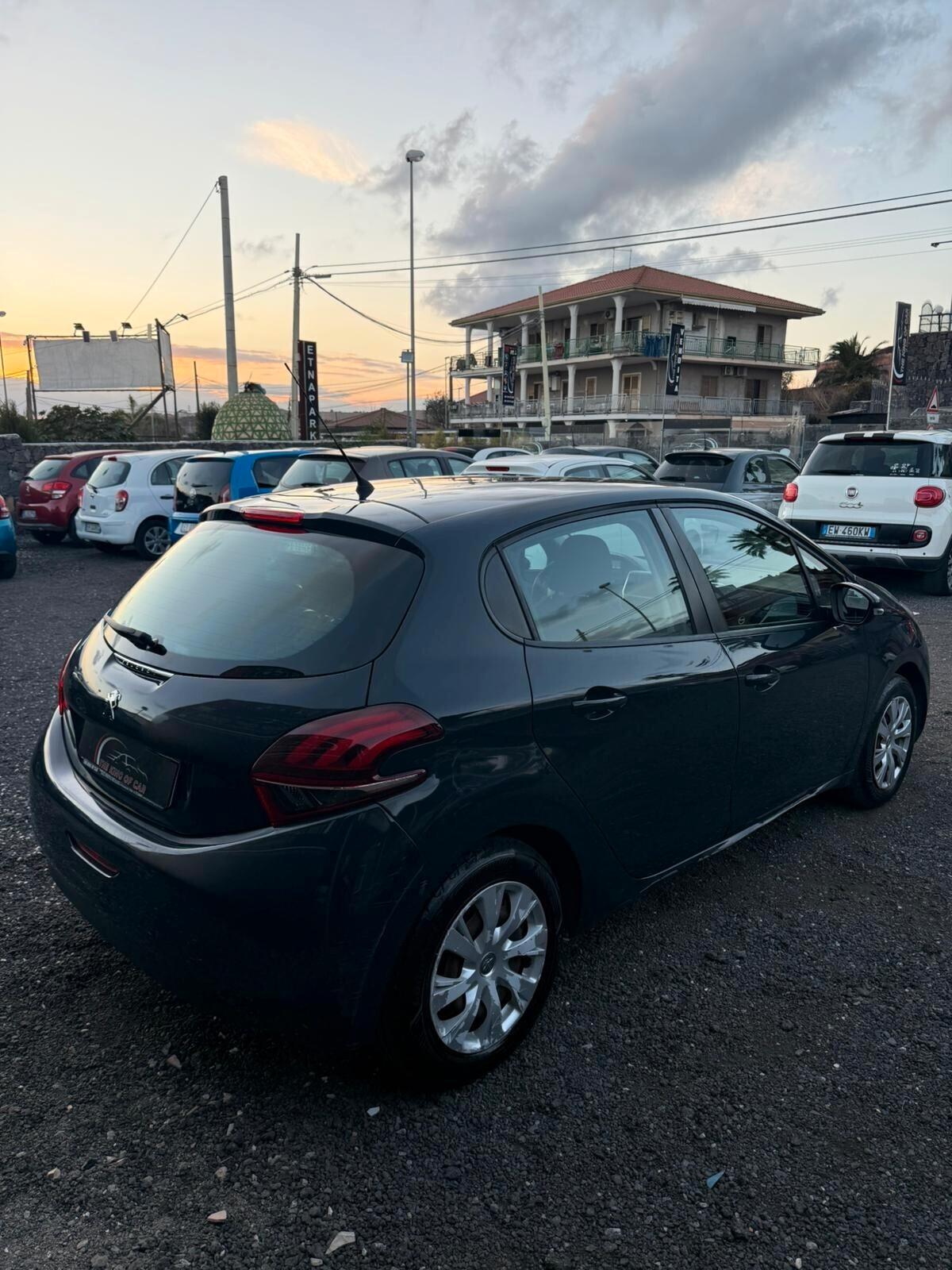 Peugeot 208 PureTech Active