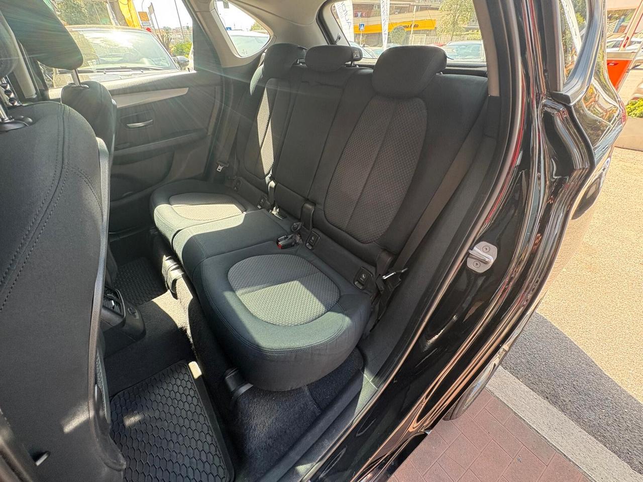 Bmw 218d Auto Active Tourer Advantage