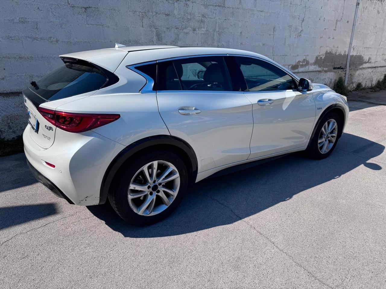 Infiniti Q30 2.2 diesel DCT AWD Luxe Tech
