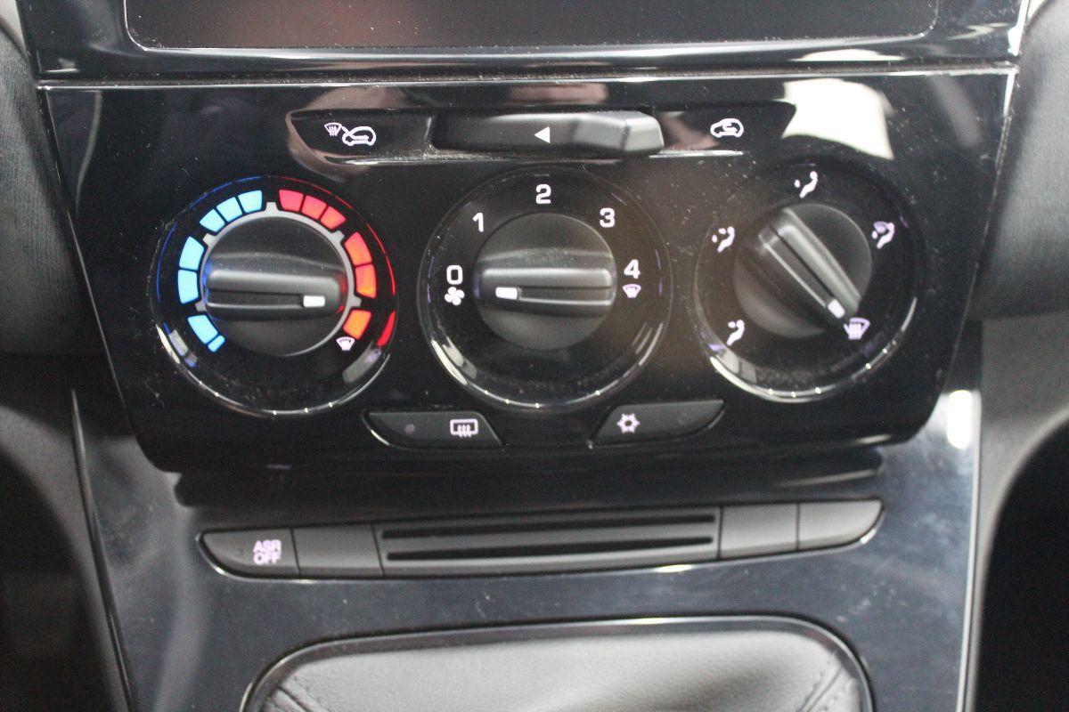 LANCIA - Ypsilon - 1.0 FireFly 5p.S&S Hybryd Gold