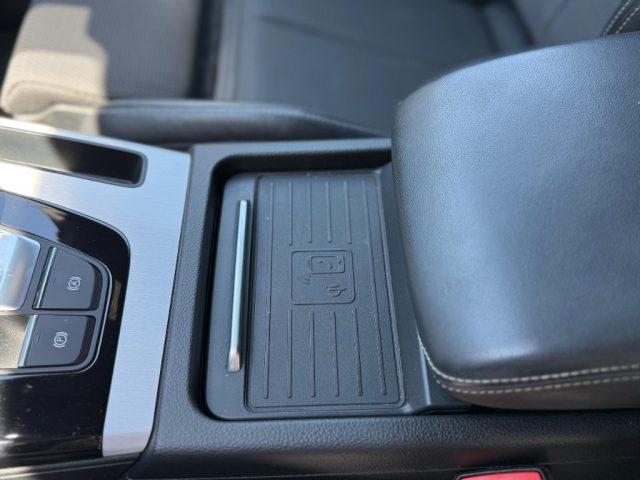 AUDI Q5 40 TDI 204 CV quattro S tronic S line NAVI - LED
