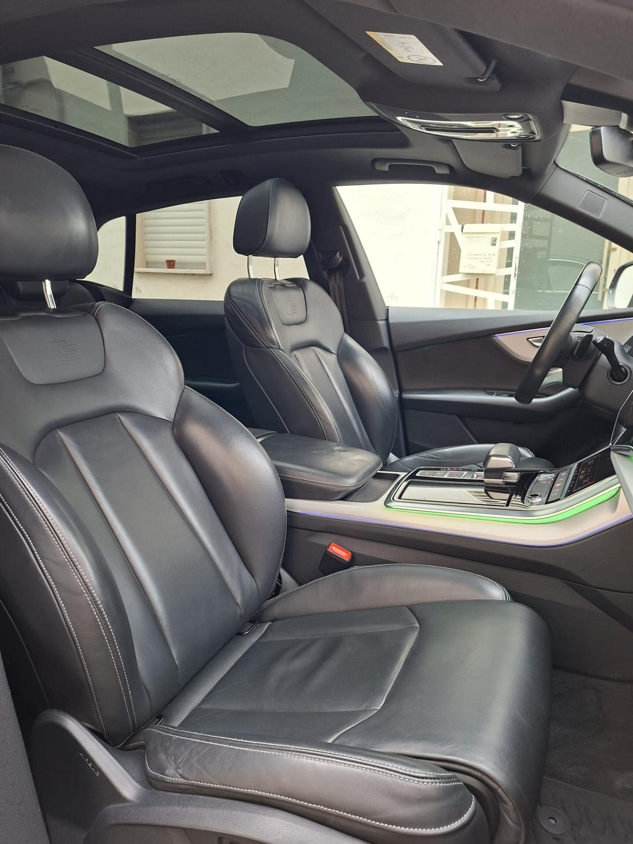 Audi Q8 50 TDI 286 CV quattro tiptronic