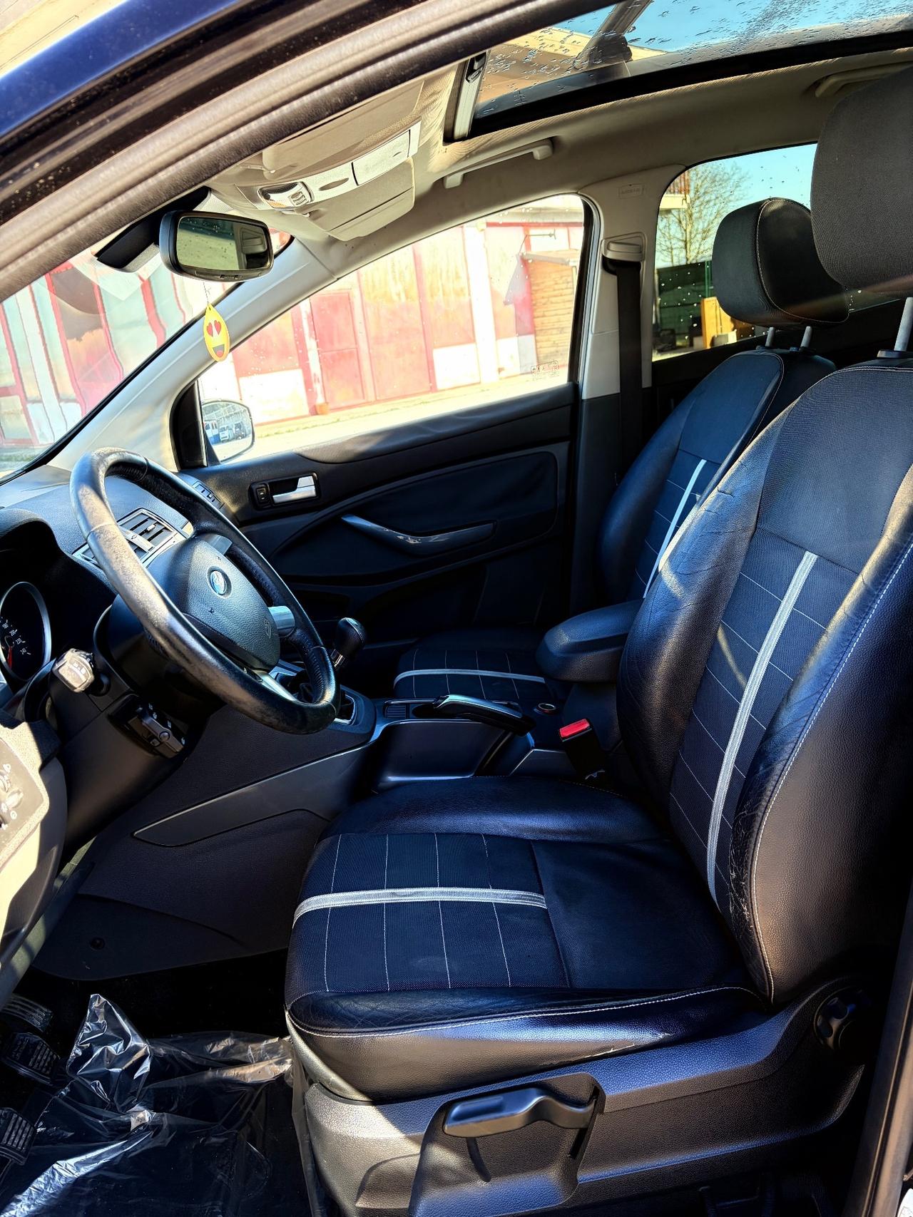 Ford Kuga 2.0 TDCi 136 CV 4WD Titanium DPF