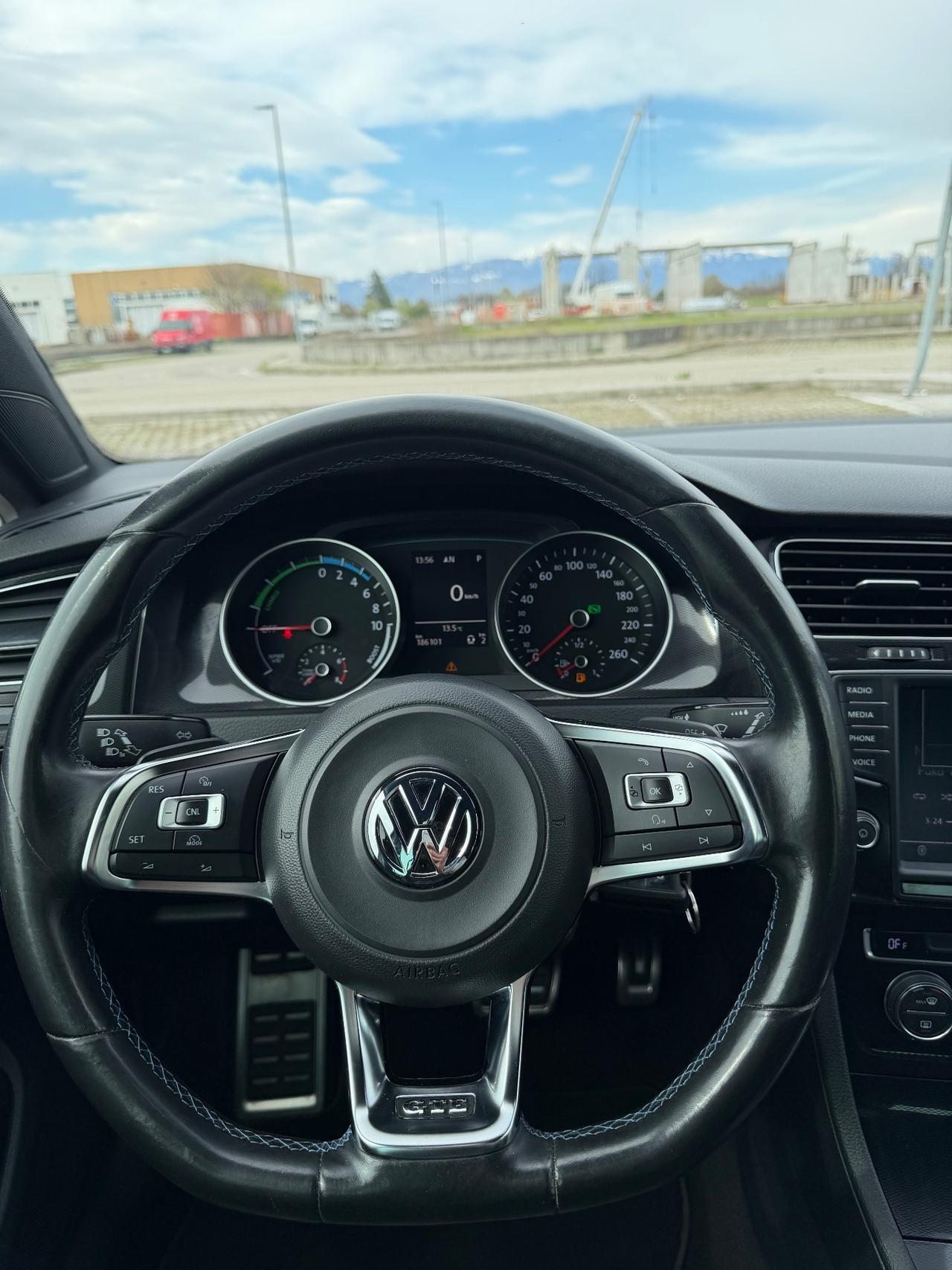 Volkswagen Golf GTE 1.4 TSI DSG 5p. Plug-In-Hybrid