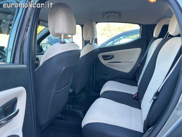 LANCIA Ypsilon 0.9 TwinAir 85 CV Gold Metano