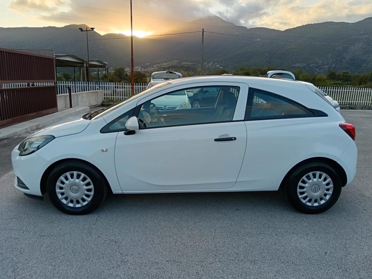 Corsa 1.2 benzina KM CERTIFICATI
