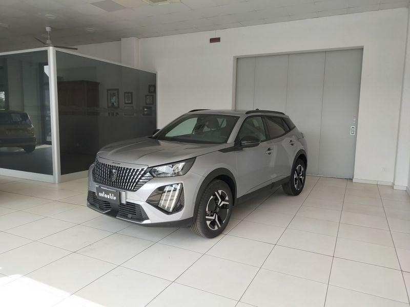 Peugeot 2008 Hybrid 136 e-DCS6 Allure + Vision & Drive KM0