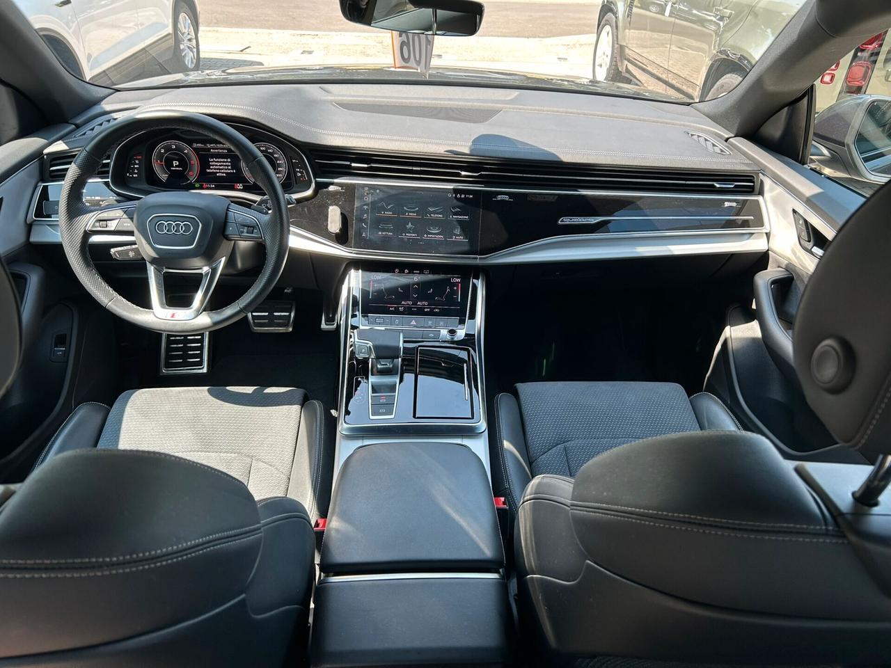 Audi Q8 45 TDI quattro tiptronic
