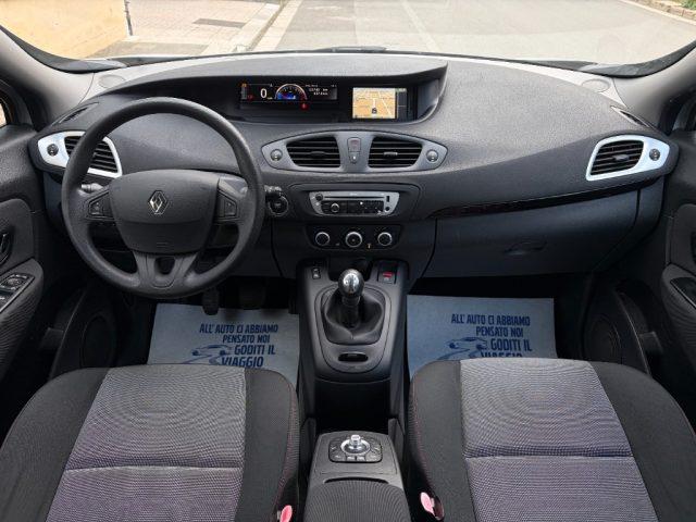 RENAULT Scenic 1.5 dCi 110CV *7 Posti*