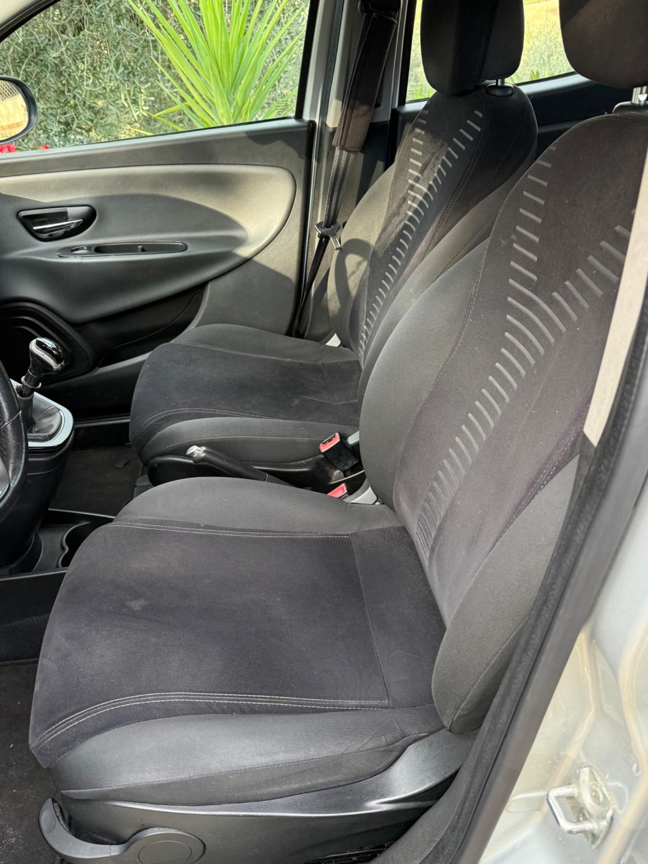 Lancia Ypsilon 1.3 MJT 16V 95 CV 5 porte S&S Platinum