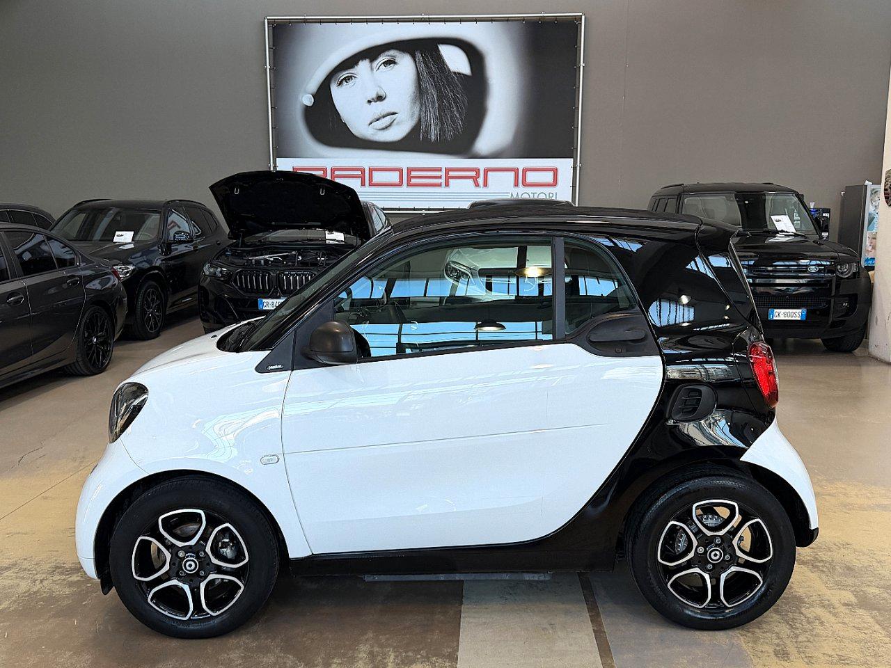 Smart fortwo coupe electric drive Passion