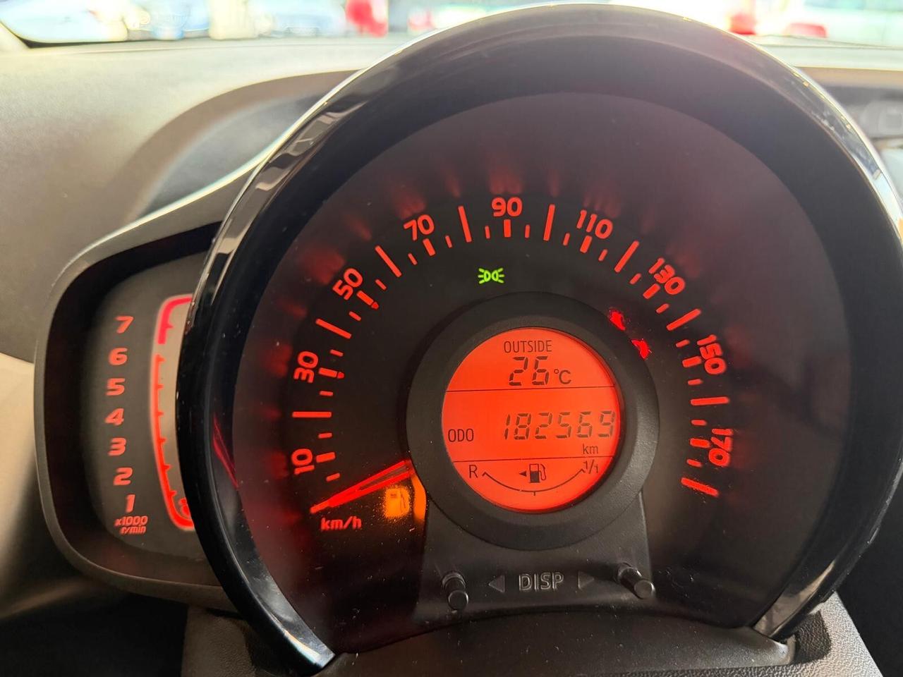 Toyota Aygo 1.0 VVT-i 69 CV 3 porte x-clusiv
