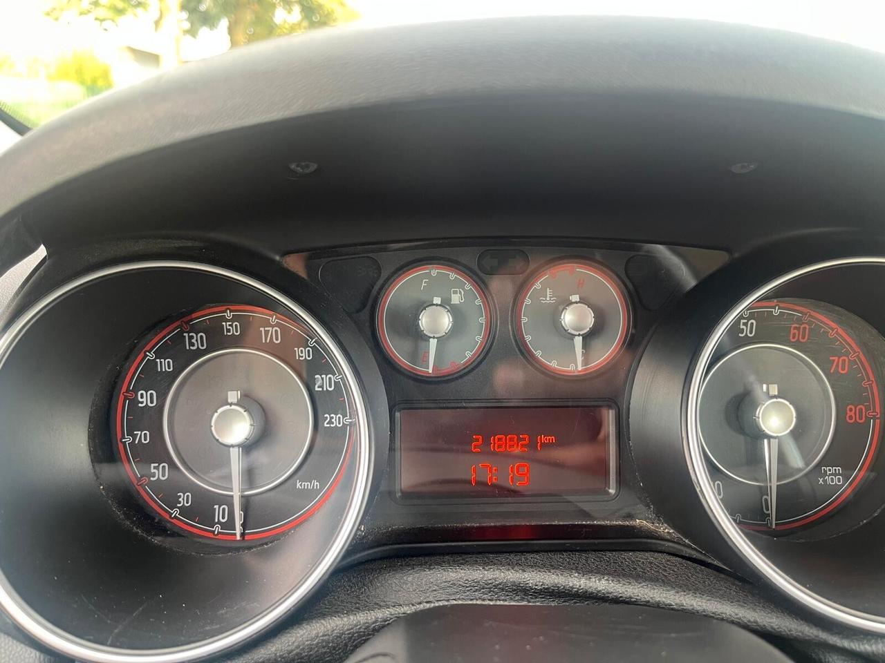 Fiat Punto 1.4 8V 5 porte Natural Power Street