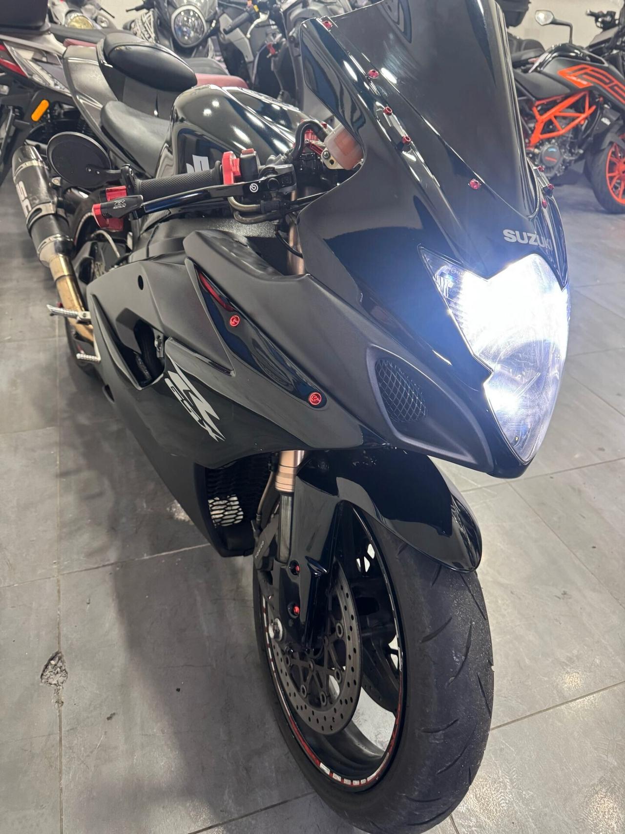 SUZUKI GSXR 1000