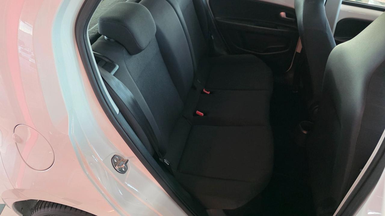 Volkswagen up! 1.0 5p eco move Bluemotion technology (50cv)
