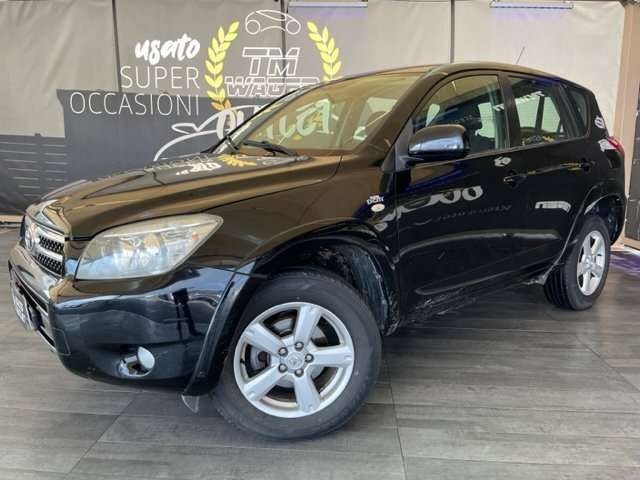 Toyota RAV 4 2.2 d-4d Luxury 177cv