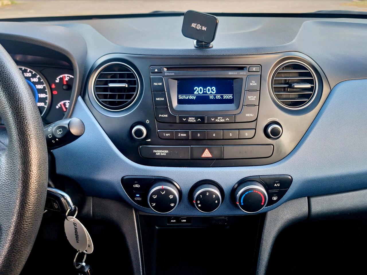 Hyundai i10 1.2 MPI Sound Edition 2016-E6 NEO Manuale