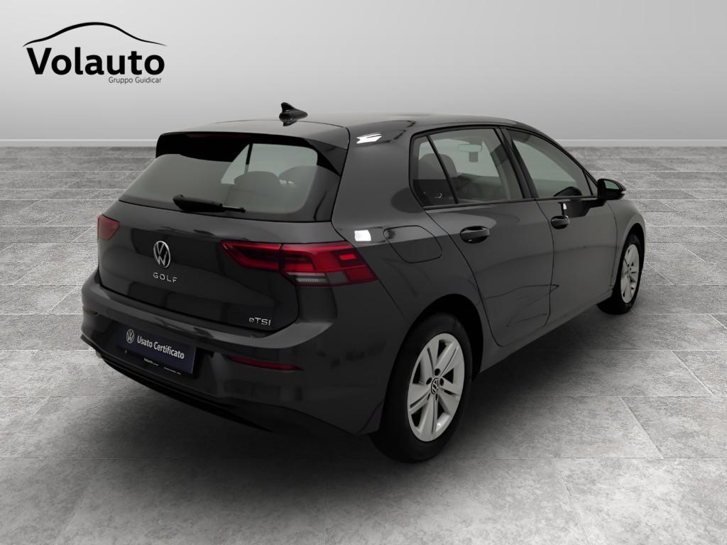 VOLKSWAGEN Golf VIII 2020 - Golf 1.0 etsi evo Life 110cv dsg