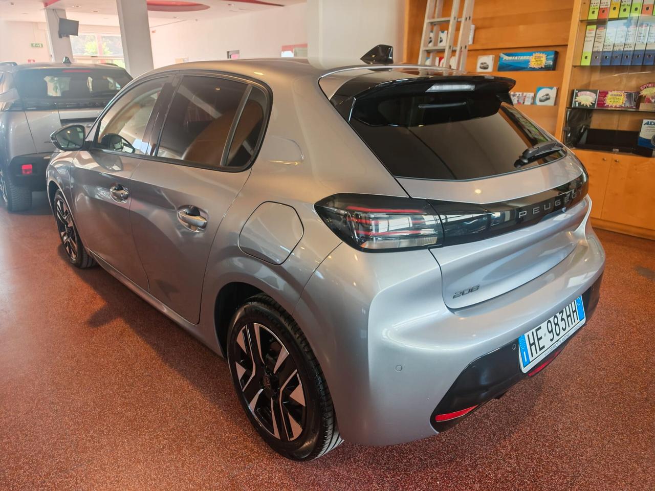 Peugeot 208 PureTech 100 Stop&Start 5 porte Allure