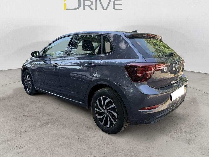 Volkswagen Polo Polo 1.0 tsi Life 95cv "SMOKY GREY MATALLIC"