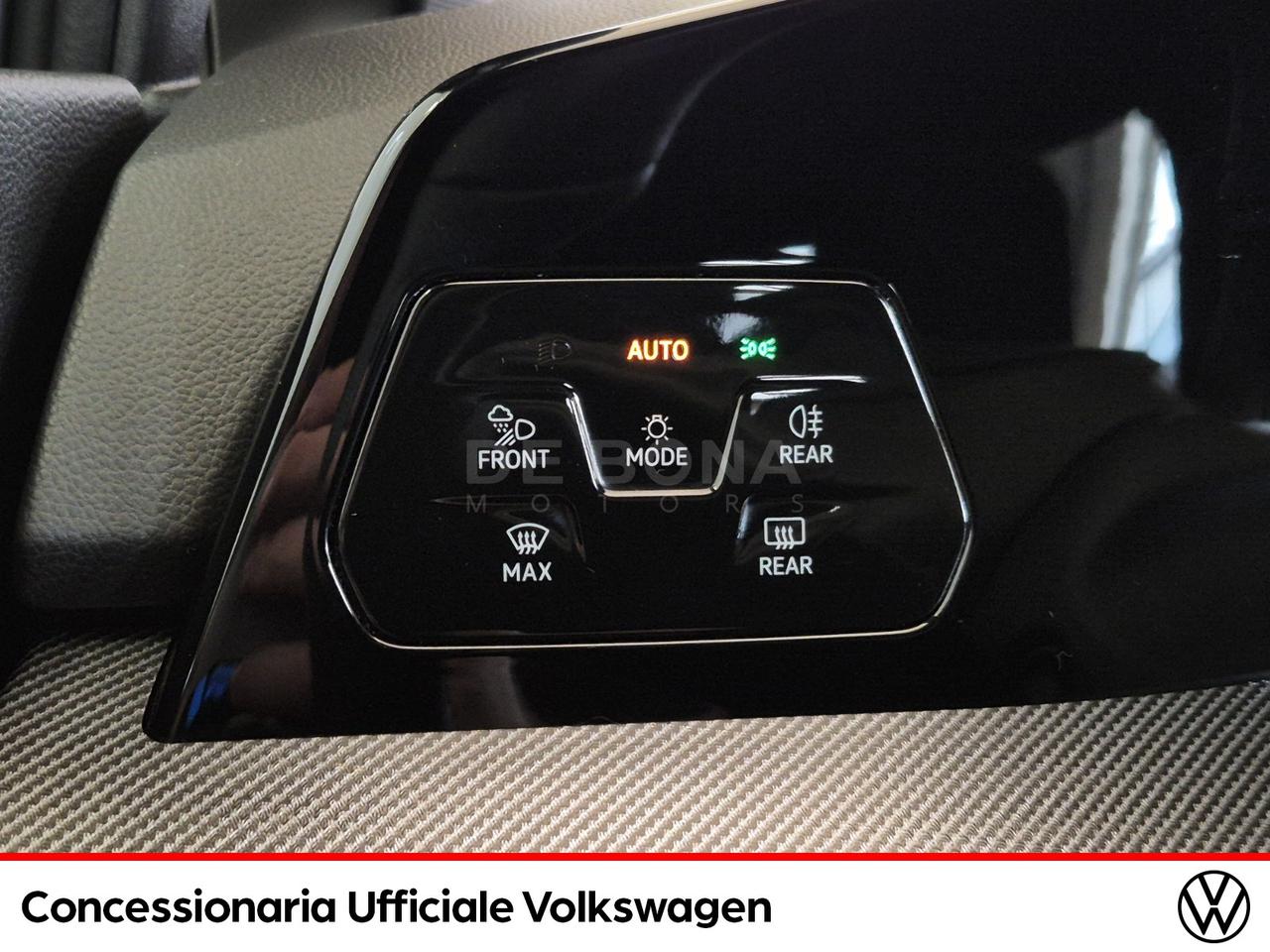 Volkswagen Golf 2.0 tdi r-line plus 150cv dsg