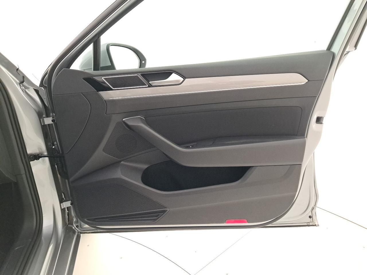 Volkswagen Passat variant 2.0 tdi business 150cv dsg