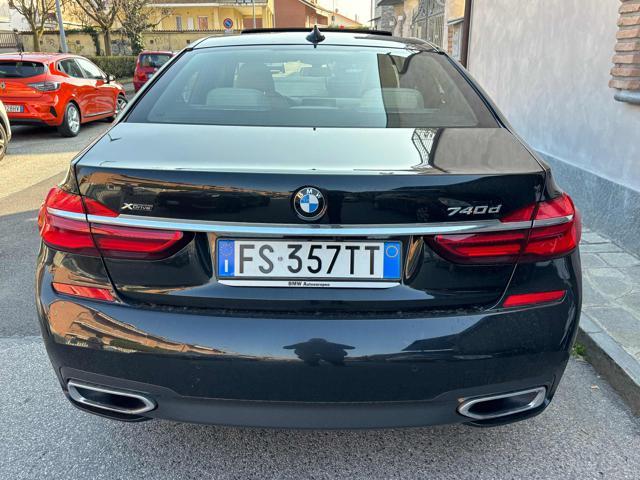 BMW 740 d xDrive Luxury UNICO PROP