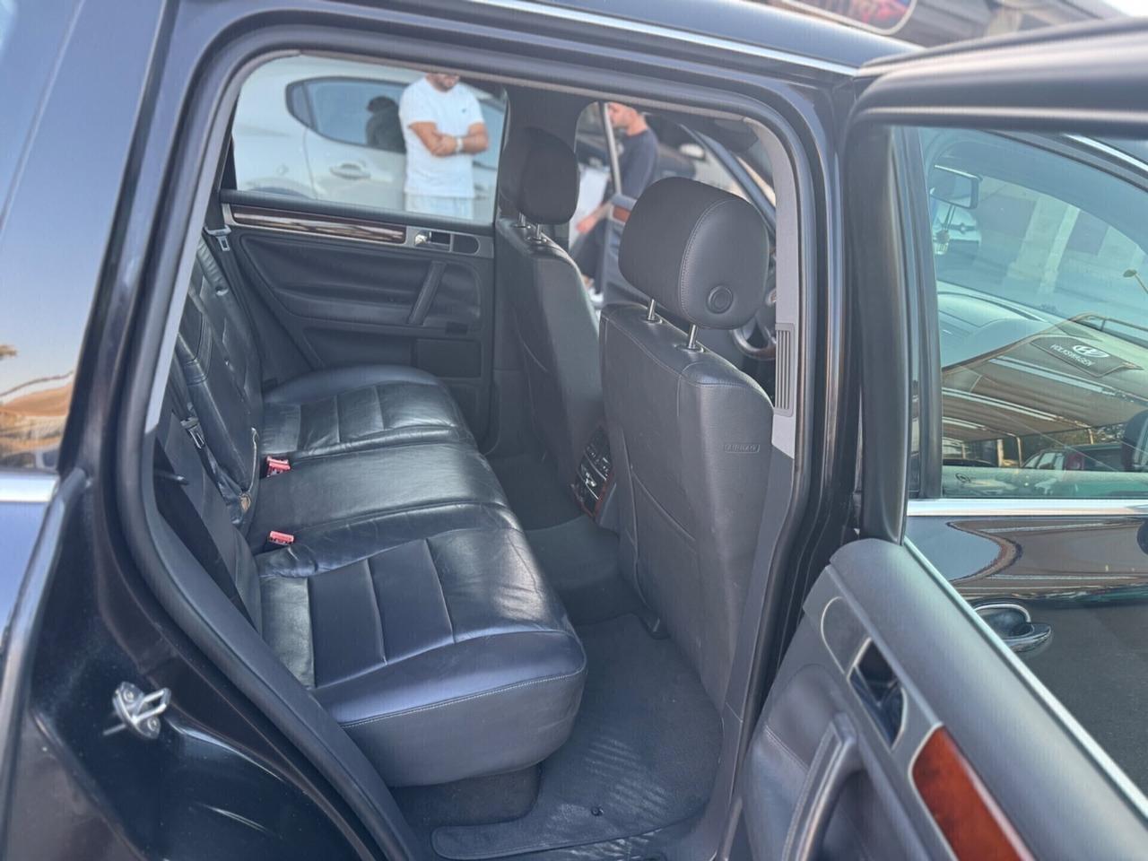 Volkswagen Touareg 2.5 R5 TDI automatico