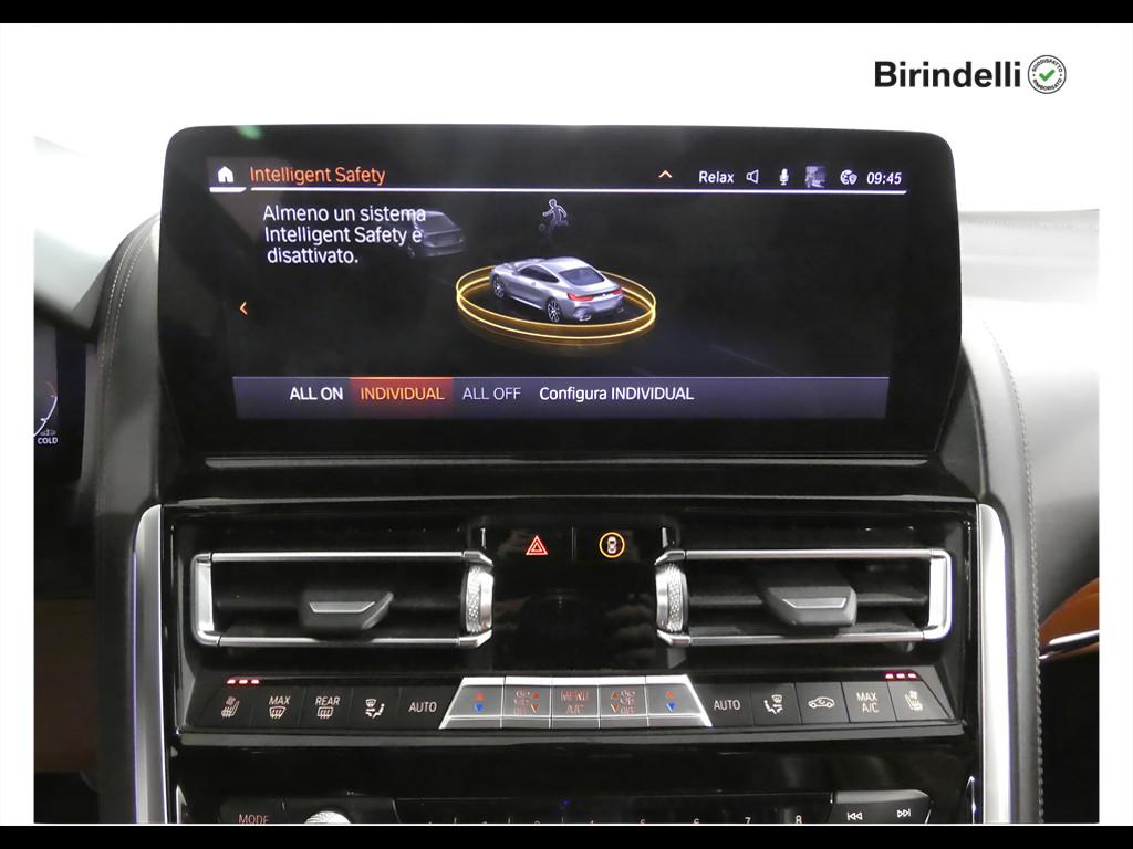 BMW Serie 8 (G15/F92) - 840i xDrive Coupé