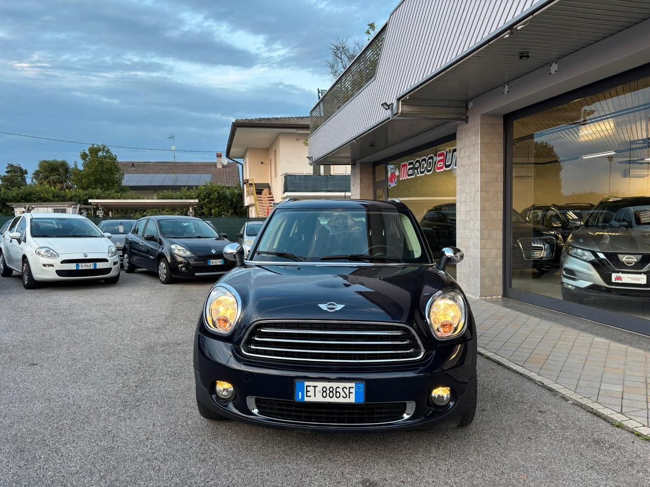 Mini Cooper Countryman 2.0 Diesel Cambio automatico Neopatentati