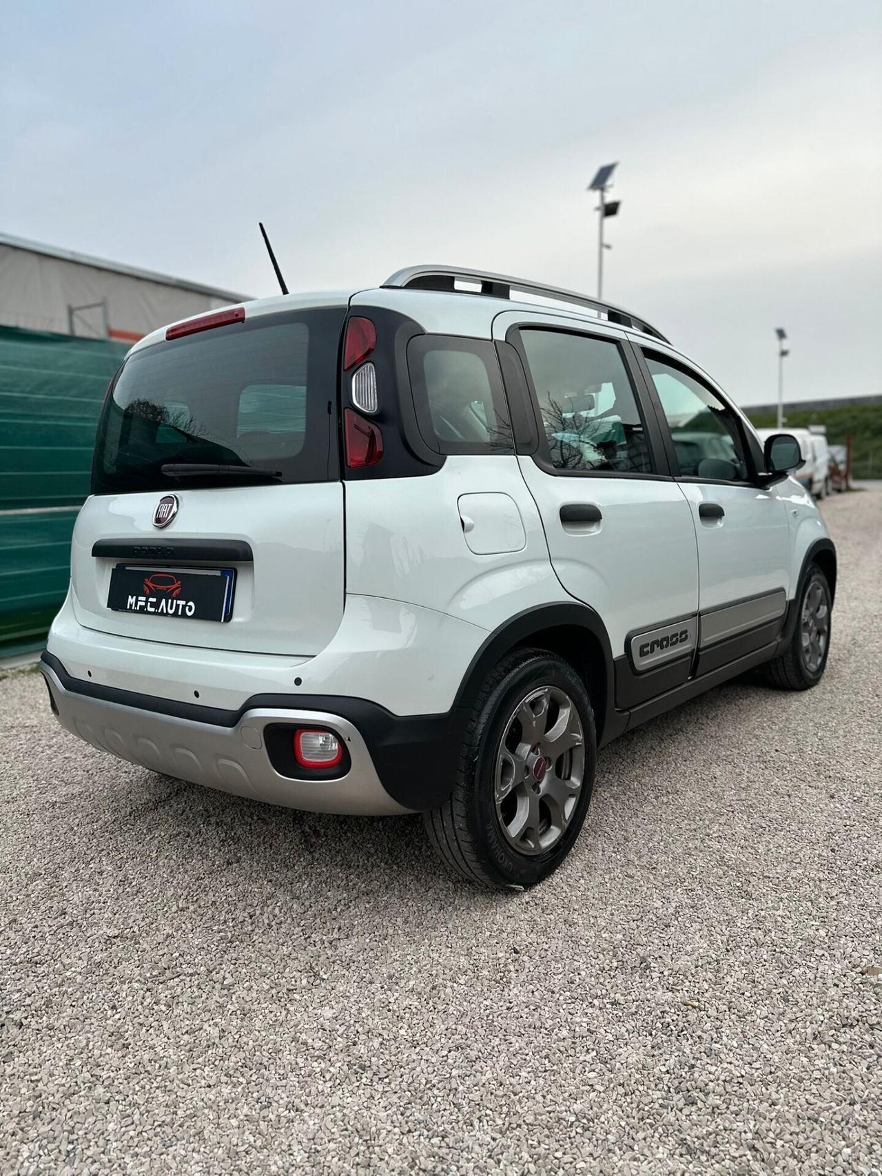 Fiat Panda Cross 2020 1.2 Benz/Gpl BLOCKSHAFT!!