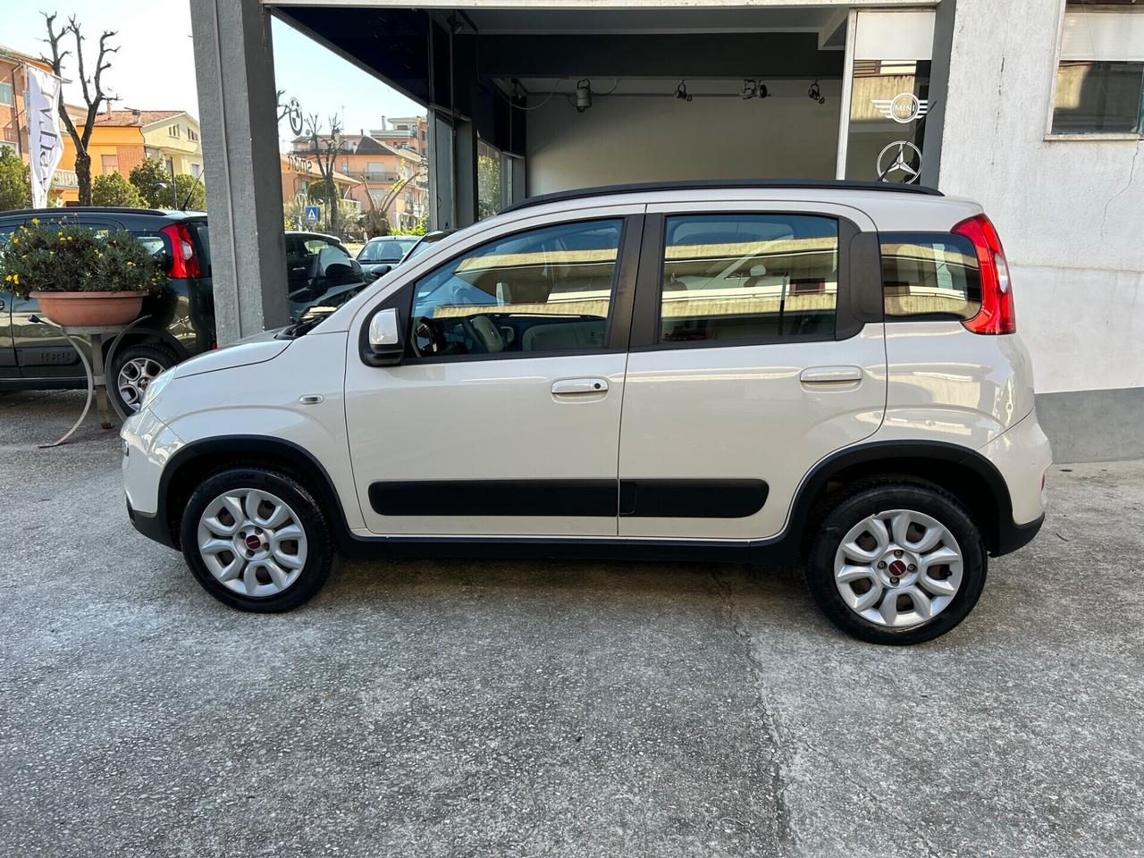 FIAT PANDA TREKKING (Metano Di Serie) 85 CV