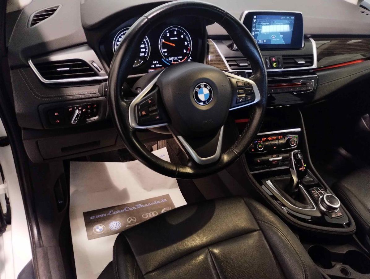 BMW 216d Active Tour Luxury - X NEOPATENTATI - AUTOM- BI-LED - PELLE- GAR.24 MESI