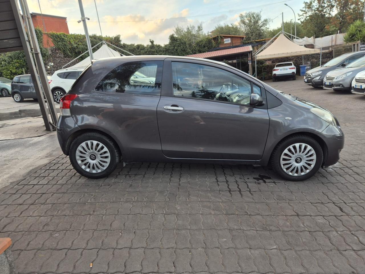 Toyota Yaris 1.4 D-4D DPF 3 porte M-MT Sol