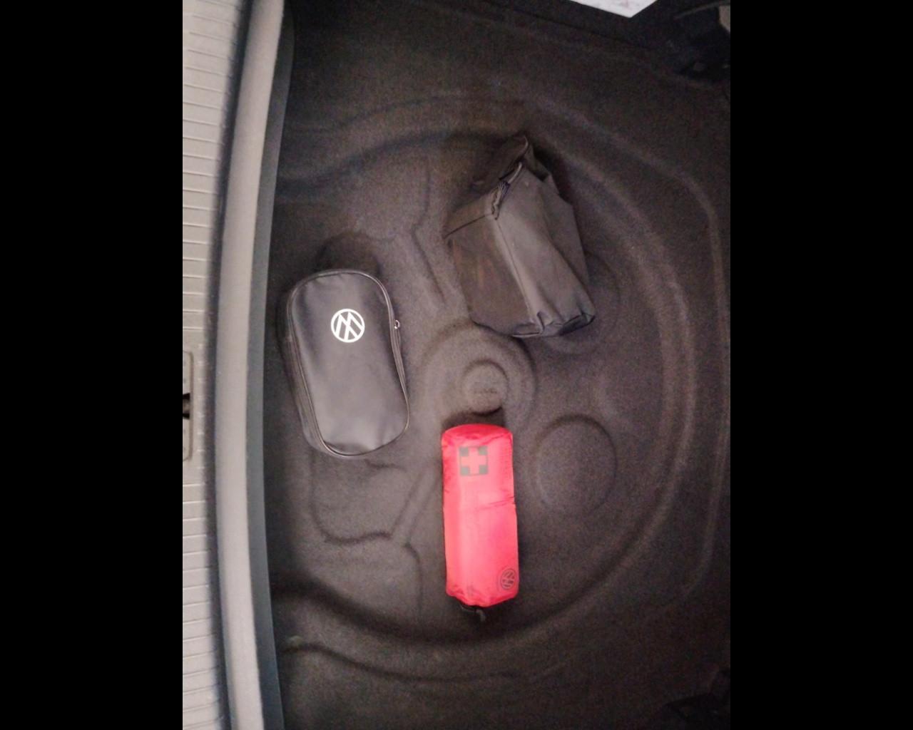 VOLKSWAGEN Tiguan II 2021 - Tiguan 1.5 tsi Elegance 150cv dsg