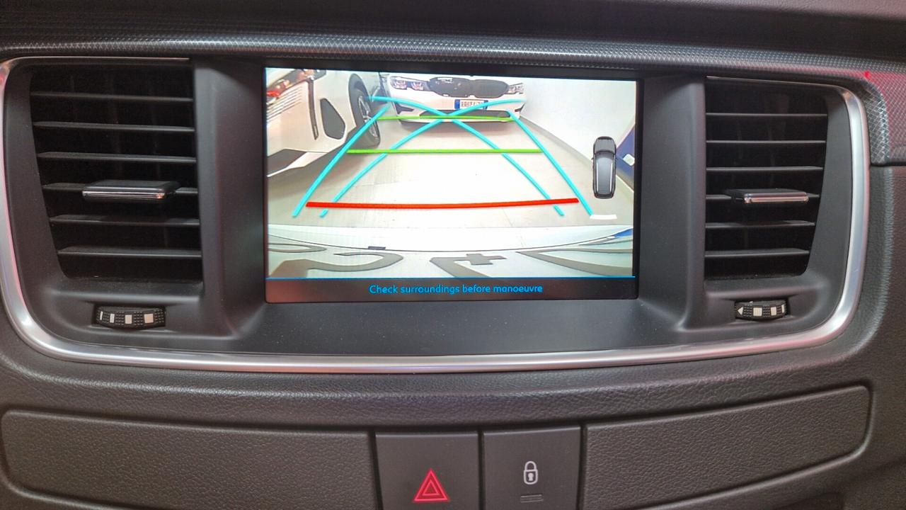 Peugeot 508 BlueHDi 120 EAT6 S&S SW Allure