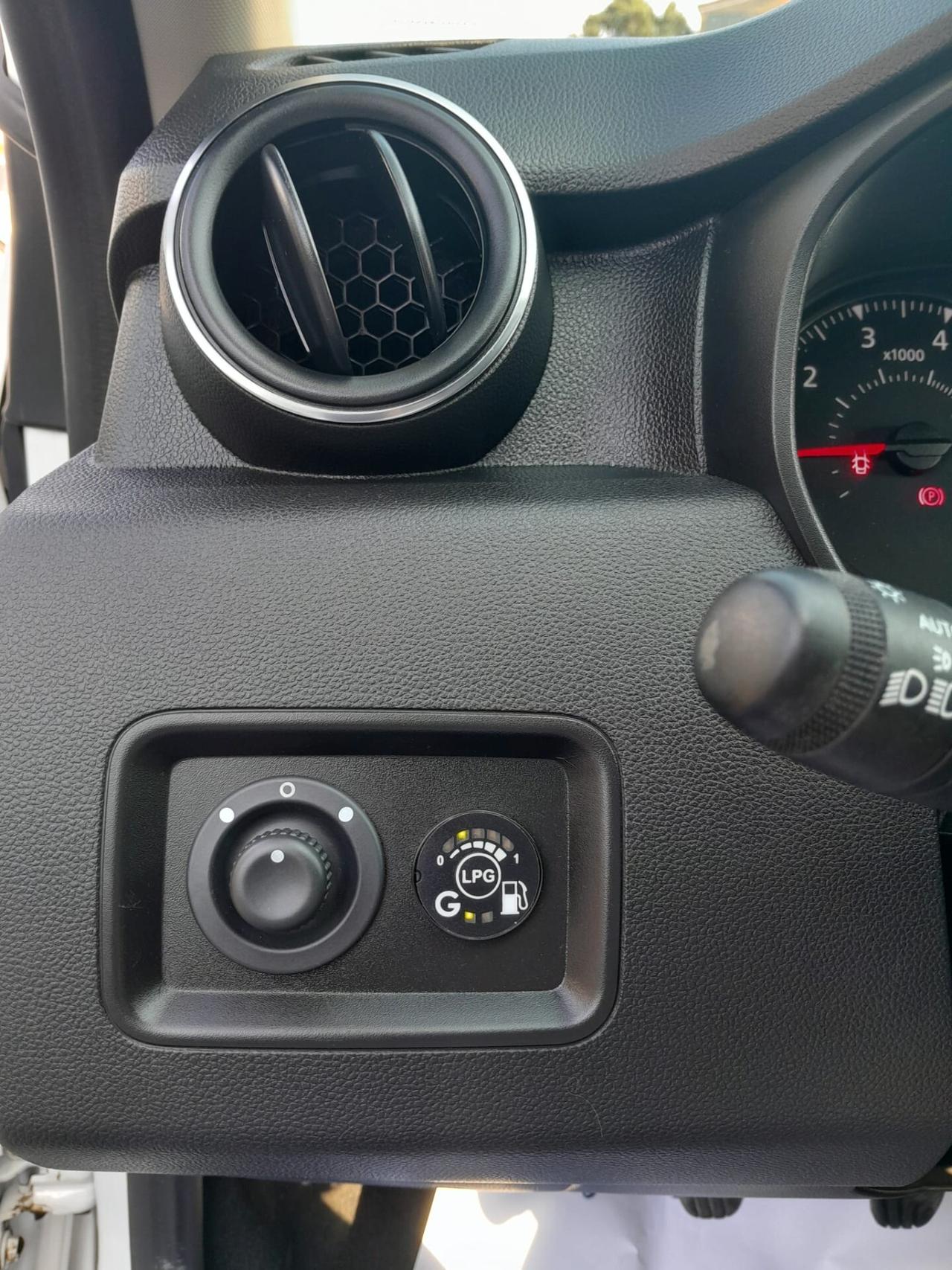 Dacia Duster 1.0 TCe 100 CV ECO-G 4x2 Comfort