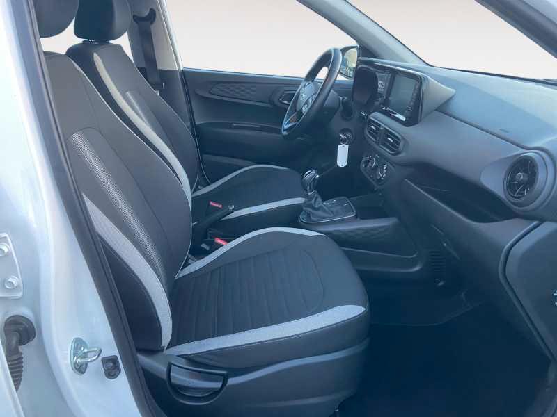 HYUNDAI i10 1.0 Login AuToM.