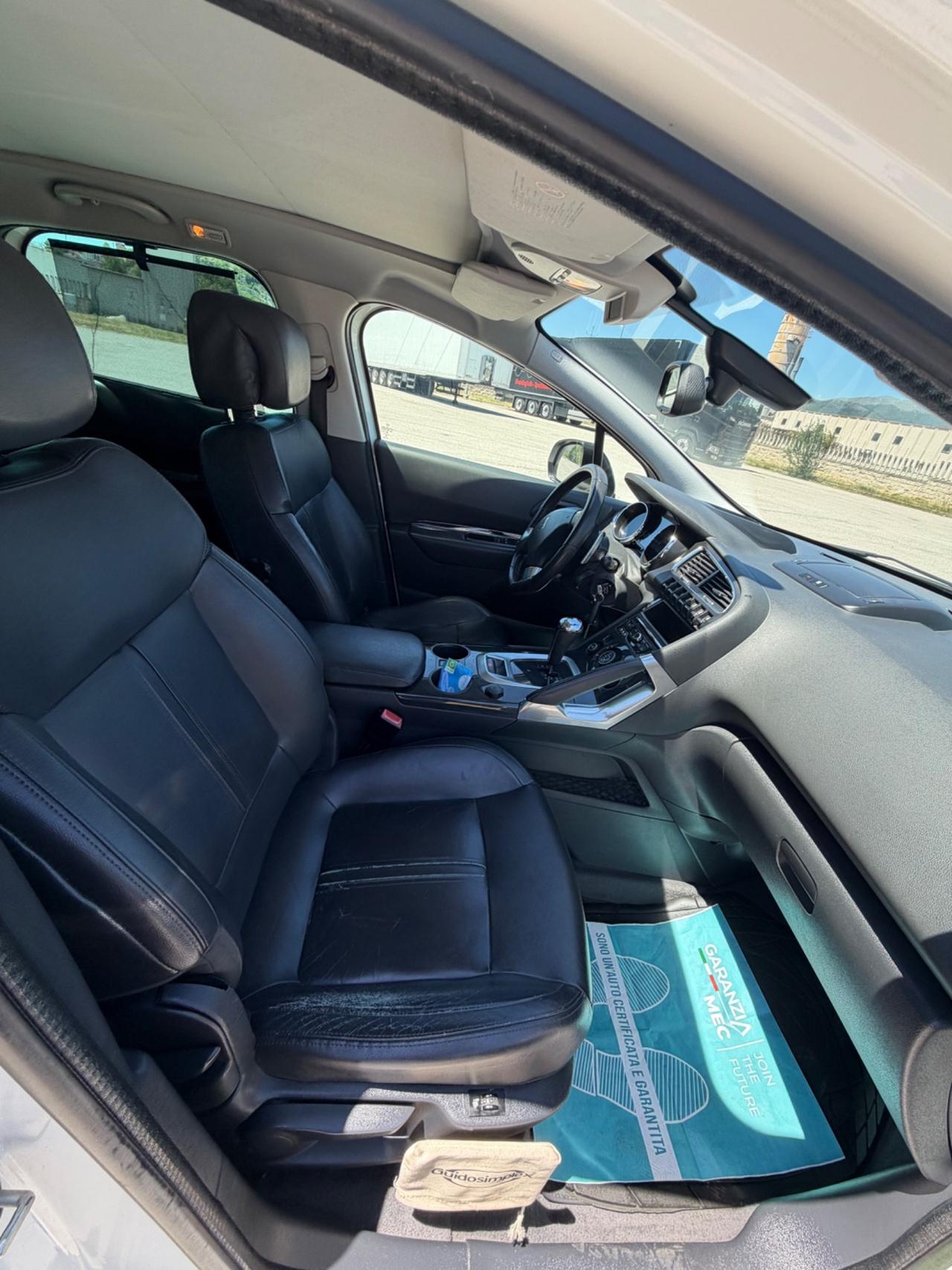 Peugeot 3008 1.6 e-HDi 115CV cambio robotizzato Stop&Start Active