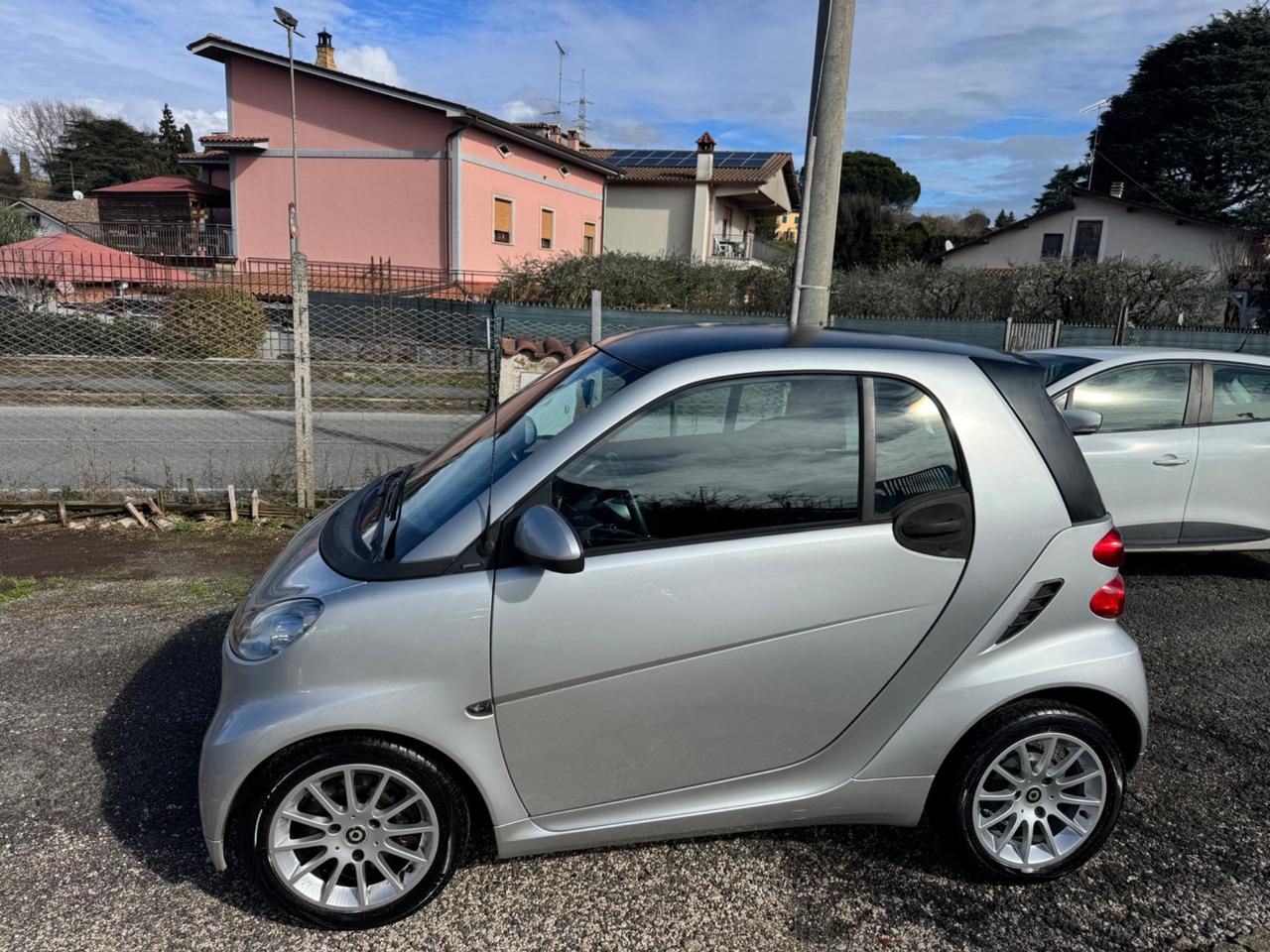 Smart ForTwo 52 kW MHD coupé Black Tailor Made
