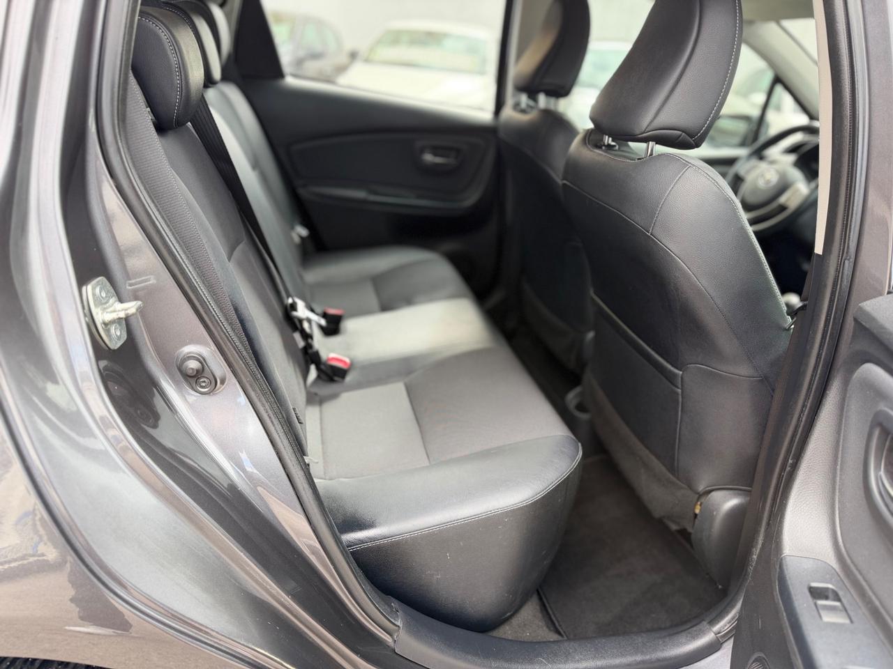 Toyota Yaris 1.0 5 porte Lounge COME NUOVA